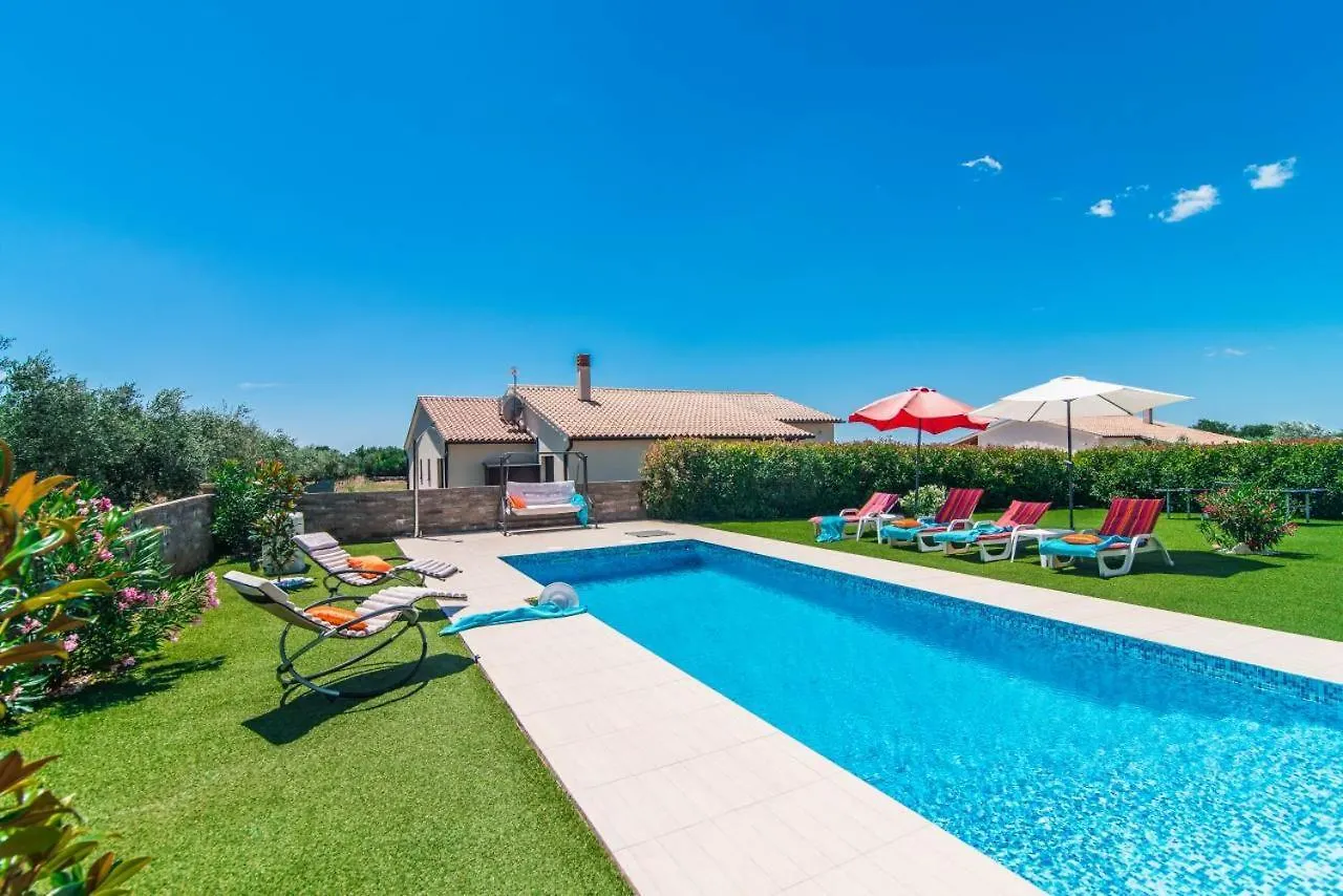 Villa Galizana 1972